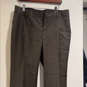 Gently worn women’s stretch wool lined Banana Republic cuffed  pants inseam 31